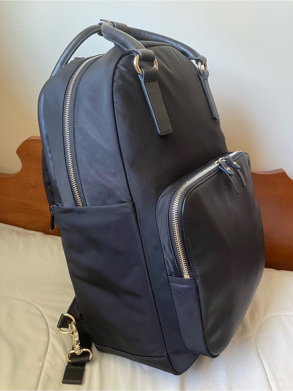 Lo & Sons Rowledge Backpack - Excellent Condition - Picture 4 of 16